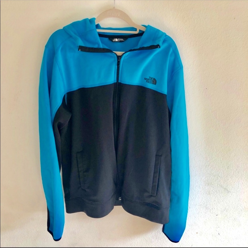 Men’s The North Face zip up jacket